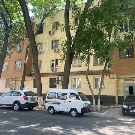 Peaceful Home Tashkent Esterno foto