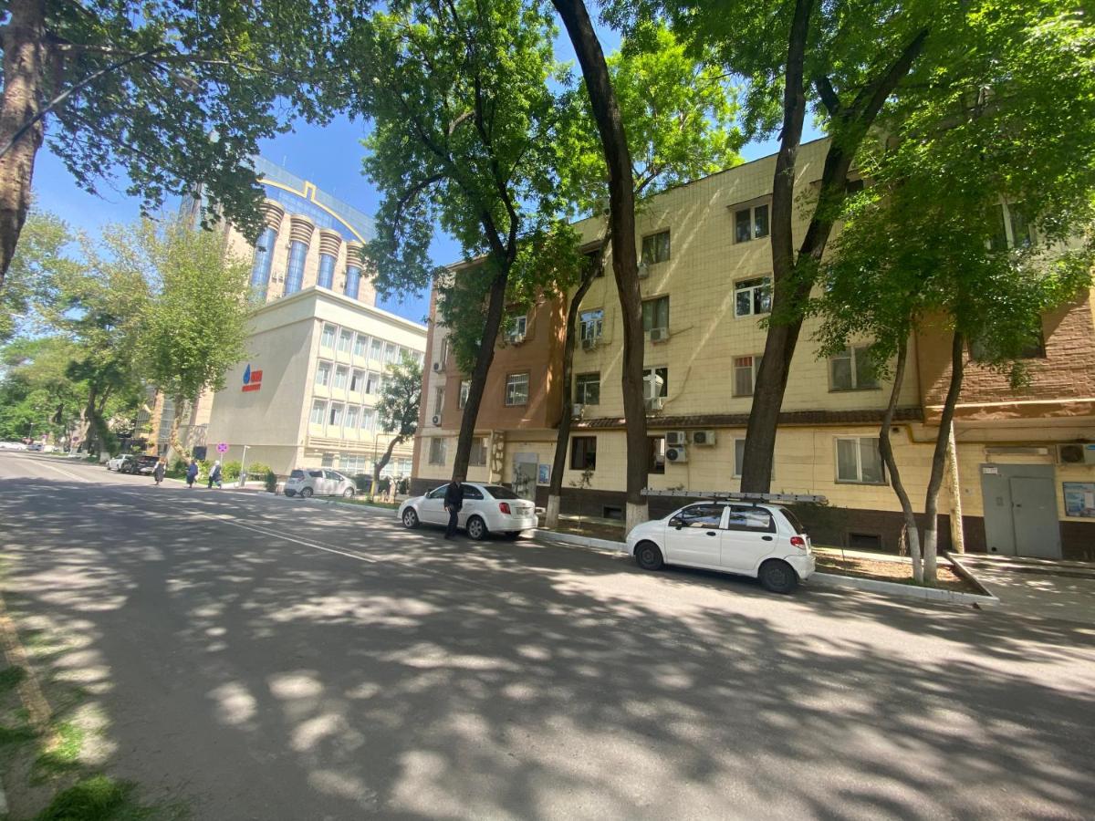Peaceful Home Tashkent Esterno foto