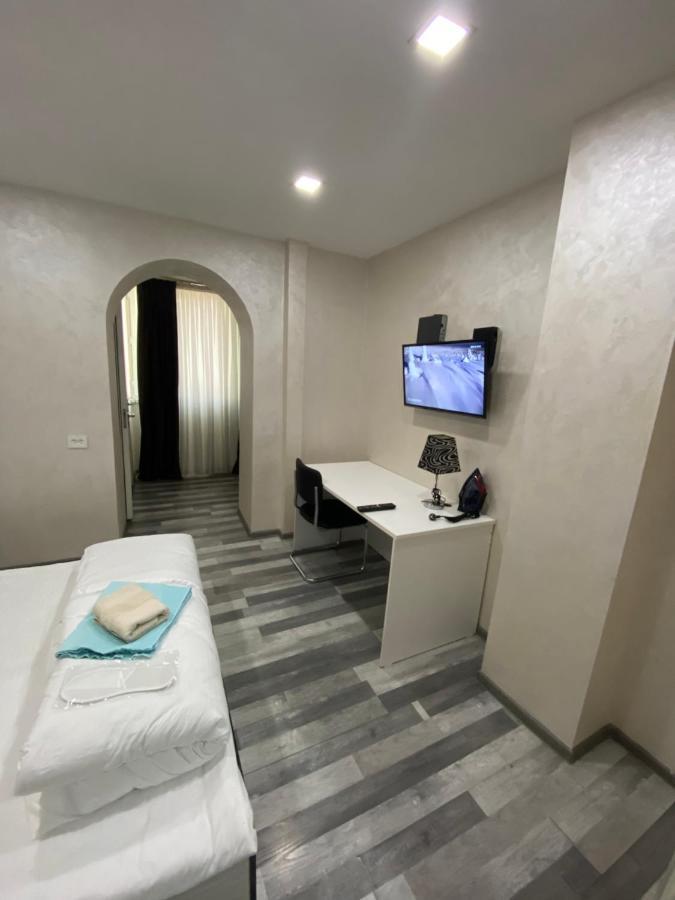 Peaceful Home Tashkent Esterno foto