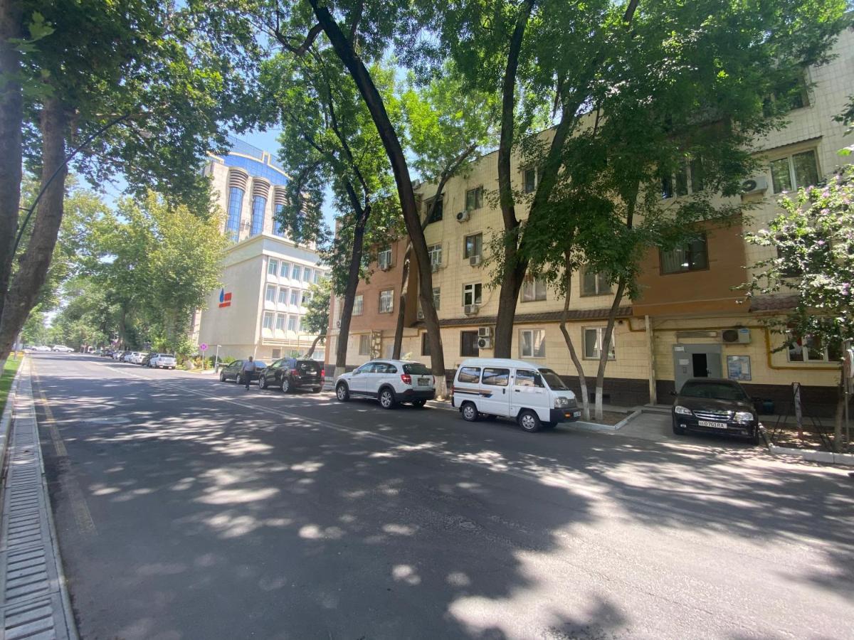 Peaceful Home Tashkent Esterno foto